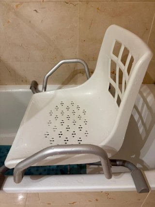 Silla para bañera. Personas dependientes,mayores..