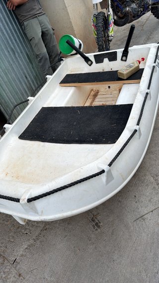 Barca 2,40m + Motor 3cv Gasolina