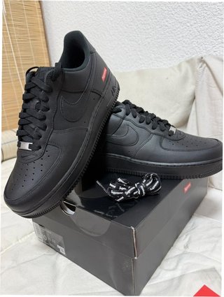 Nike Air Force 1 Low Supreme Negro Talla 37.5