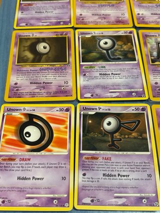 Cartas pokémon: Colección de Unown