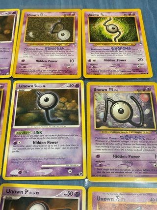 Cartas pokémon: Colección de Unown