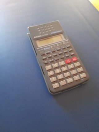 Calculadora Casio fx-825X