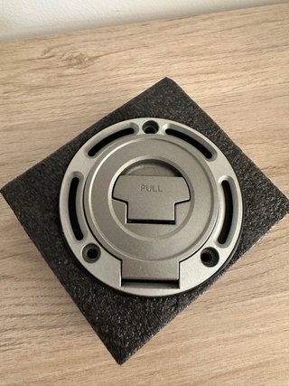 Tapón depósito Yamaha YZF-R1 2015-2019