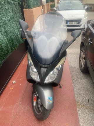 Aprilia Arrecife 125 Maxi Scooter