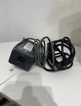 Xbox 360 + Mando + 3 Juegos
