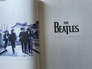 Libro The Beatles Antología.