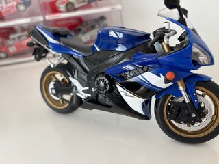 Motos a escala 1/10 colección Motos coleccionable