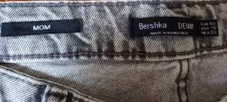 Pantalón vaquero Bershka Mom Roto Talla XL