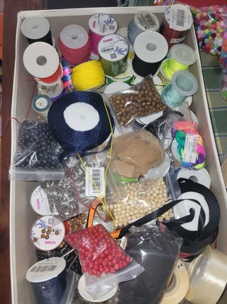 Lote Bisutería y Manualidades Variadas