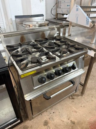 Cocina industrial 4 fuegos