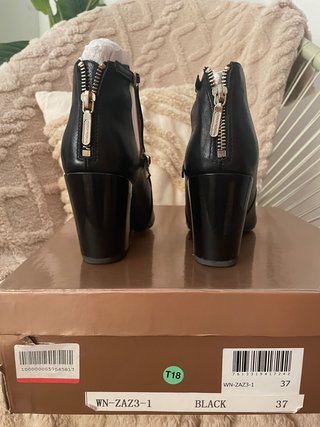 Botines Carlo Pazolini Negro Talla 37