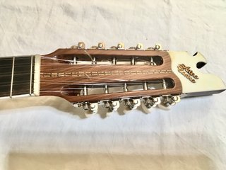 Charango Boliviano con Estuche