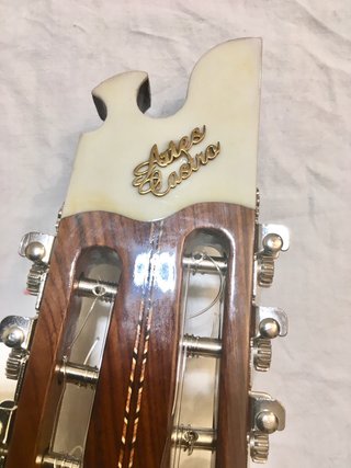 Charango Boliviano con Estuche