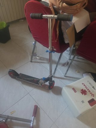 Patinete Spiderman para niño/niña