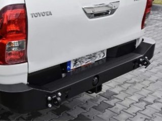 Parachoques Trasero Toyota Hilux Revo.