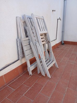 Mesa y Sillas de Jardín Plegables