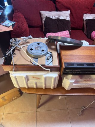 Tocadiscos + Amplificador Radio + Altavoces