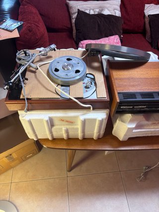 Tocadiscos + Amplificador Radio + Altavoces