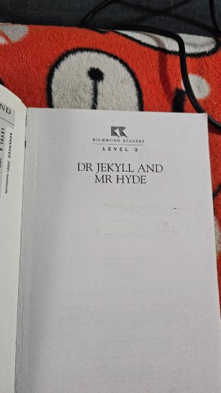 Libro dr jekyll and mr hyde en ingles