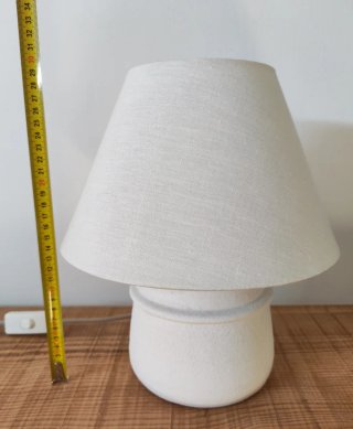 Lámpara de mesa Zara Home Beige