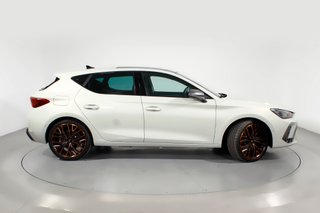 CUPRA Leon 2025
