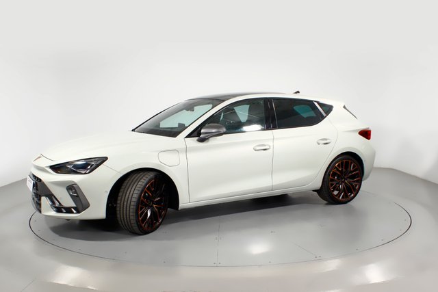CUPRA Leon 2025