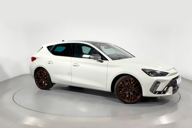 CUPRA Leon 2025