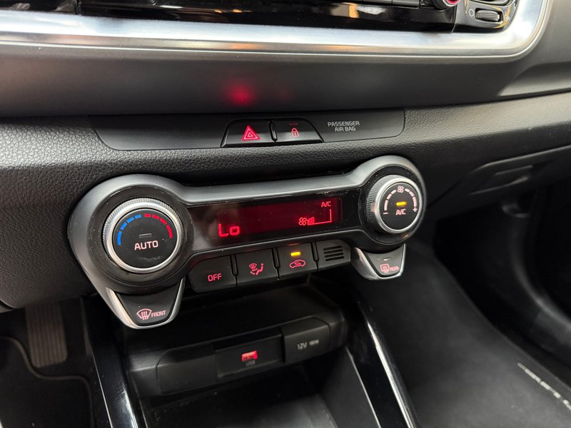 Kia Stonic 2022, foto 19