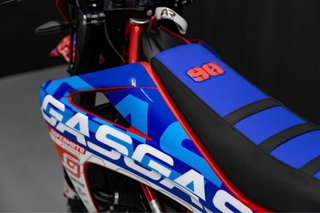 GASGAS SM 700 2023 - 7.800 km - LeoVince