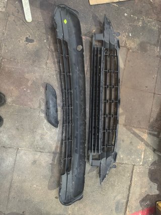 Rejilla Parachoques Peugeot 207 HDI