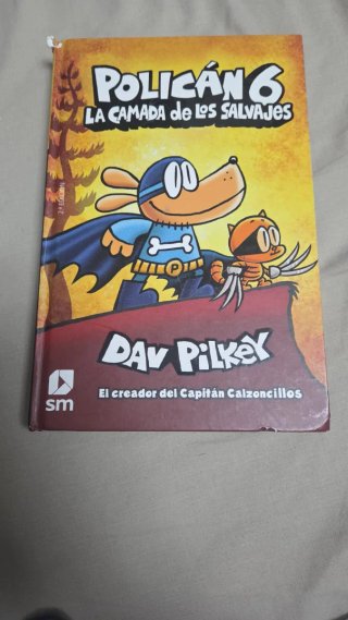 colección de libros de polican