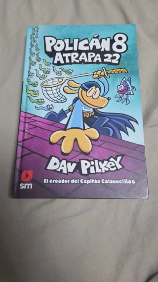 colección de libros de polican