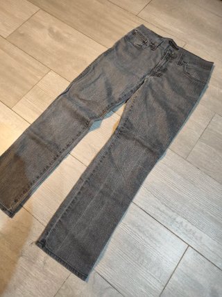Pantalón Nudie Jeans Slim Jim Gris
