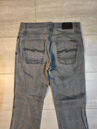 Pantalón Nudie Jeans Slim Jim Gris