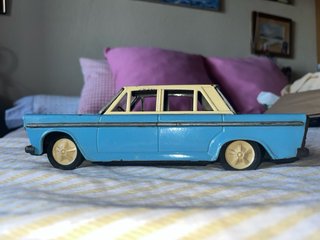 Antiguo Coche Metal Fiat 1800