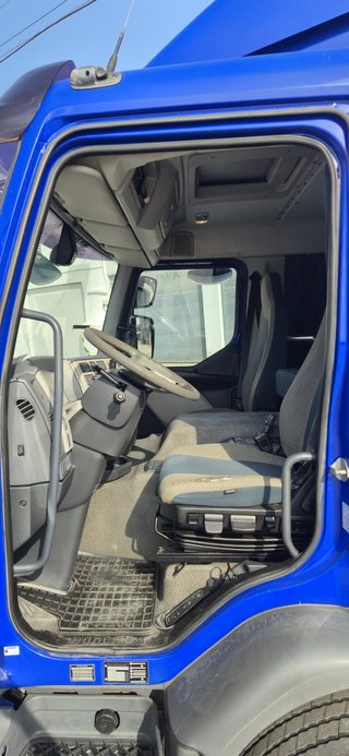 VOLVO FE 320 2016