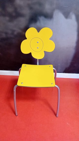 Sillas infantiles Agatha Ruiz de la Prada