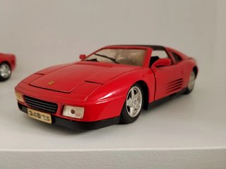 Coches 1/24 10€ cada uno