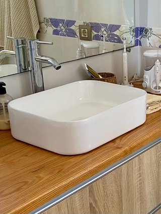 Lavabo de porcelana blanco