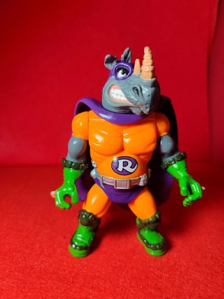 Figura Rhinoman