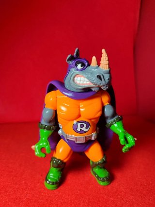 Figura Rhinoman