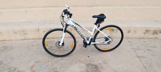 Bicicleta Híbrida Scott Blanca