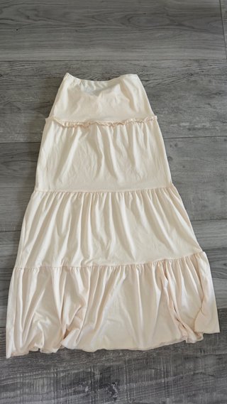 Falda larga beige