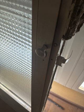 Puerta despensa de aluminio