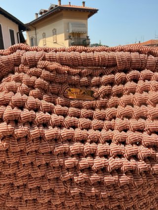 Borsa uncinetto fatta a mano rosa gold