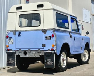 LAND ROVER SANTANA RESTAURADO