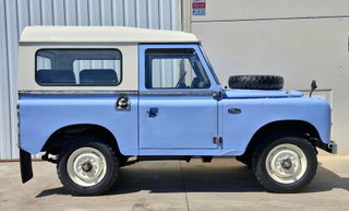 LAND ROVER SANTANA RESTAURADO
