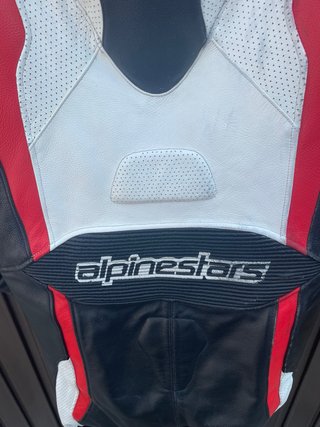 Mono Alpinestars Talla 48