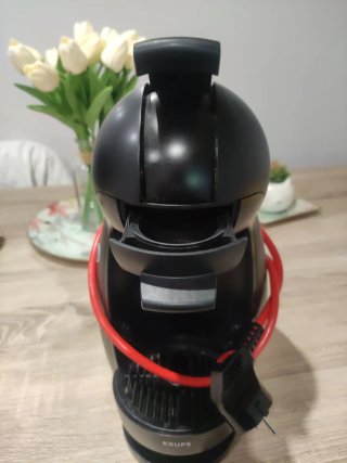 Cafetera Dolce Gusto Krups Negra