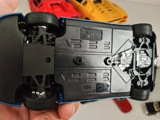 Coches 1/24 a 10€ cada uno